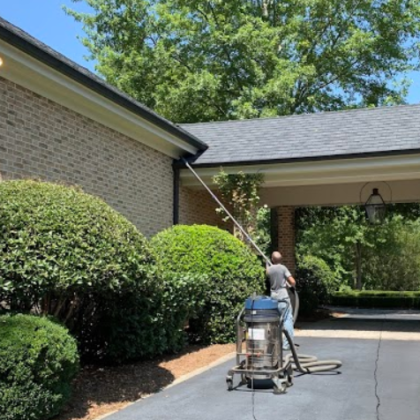 mansion-gutter-cleaning-buford-ga